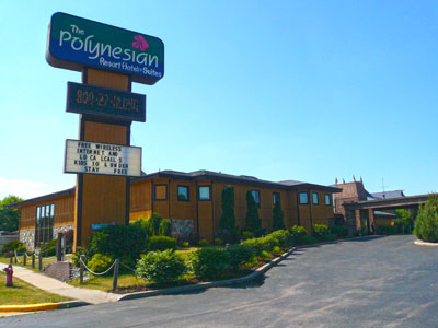 Polynesian Hotel Resort in Wisconsin Dells